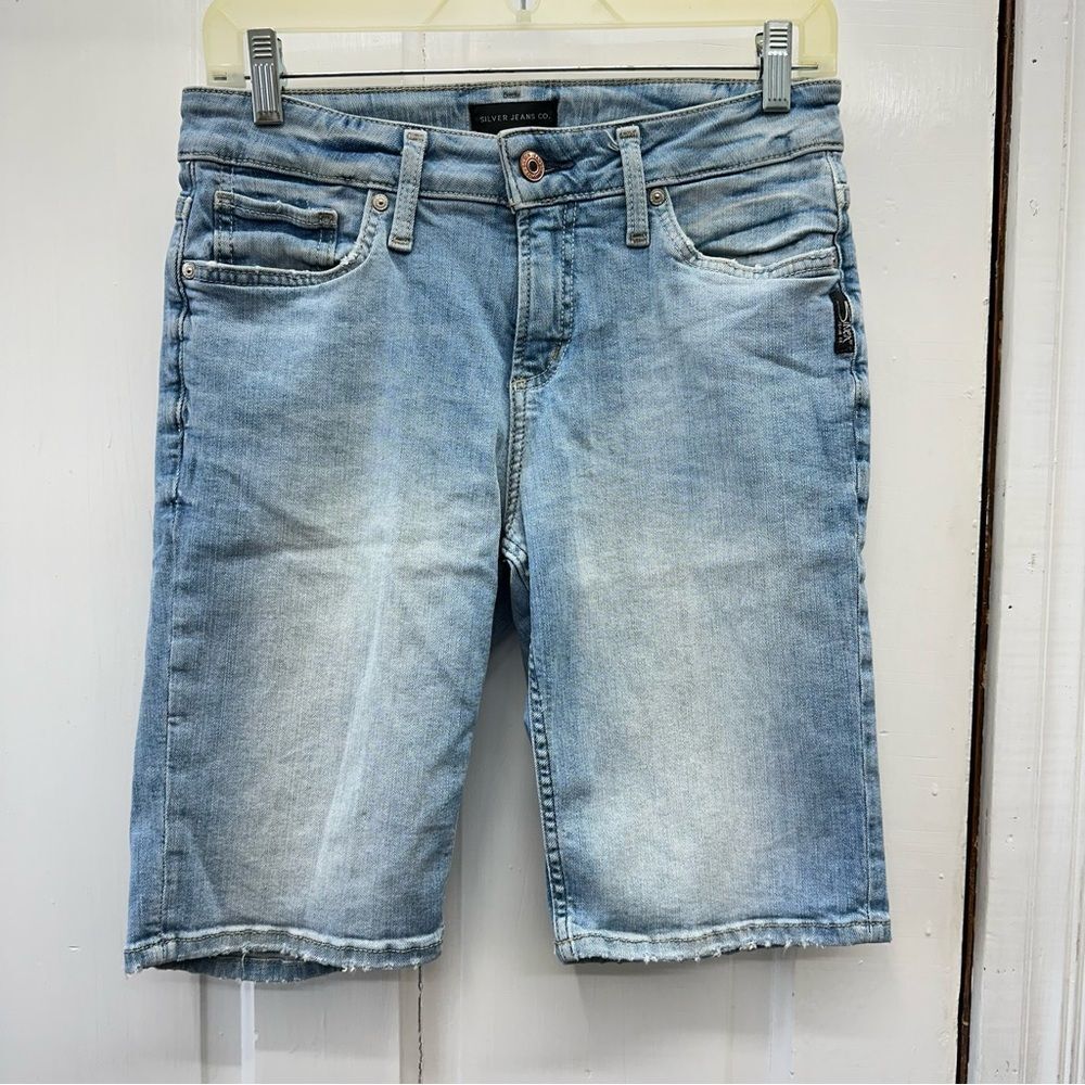 Silver denim bermuda jean shorts women's 26 x 9 light wash light distressing